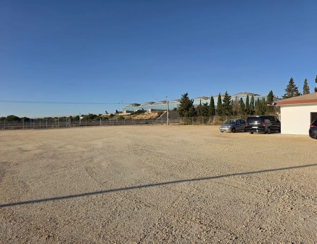 Park&Fly - parking lotnisko Alicante-Elche (ALC) - zdjęcie 7