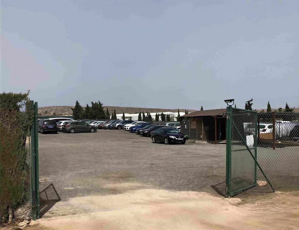 Sunline Outdoor Valet - parking lotnisko Alicante-Elche (ALC) - zdjęcie 4