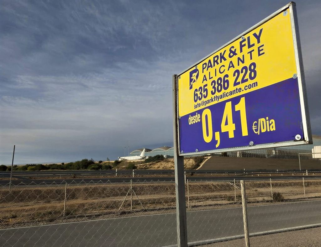 Park&Fly - parking lotnisko Alicante-Elche (ALC) - zdjęcie 5